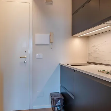 Familia - 252 By Happyhostorino Apartman